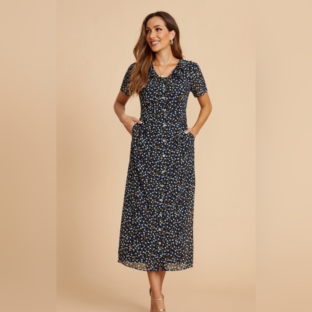 Beautiful V-neck Short Sleeve Front Buttons And Pocket Maxi Dress Size M